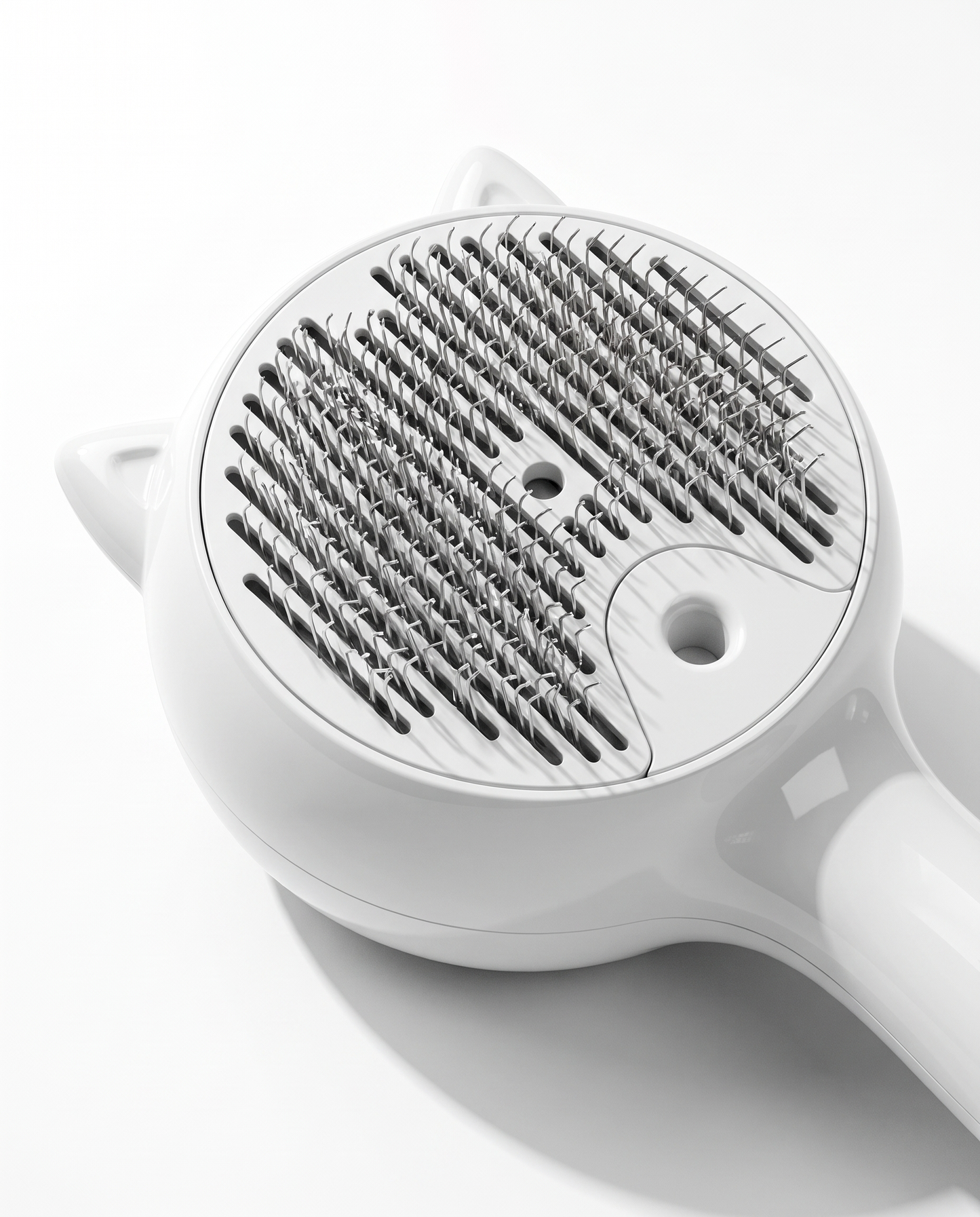 Purr-fect Mist Self-Cleaning Pet Grooming Brush