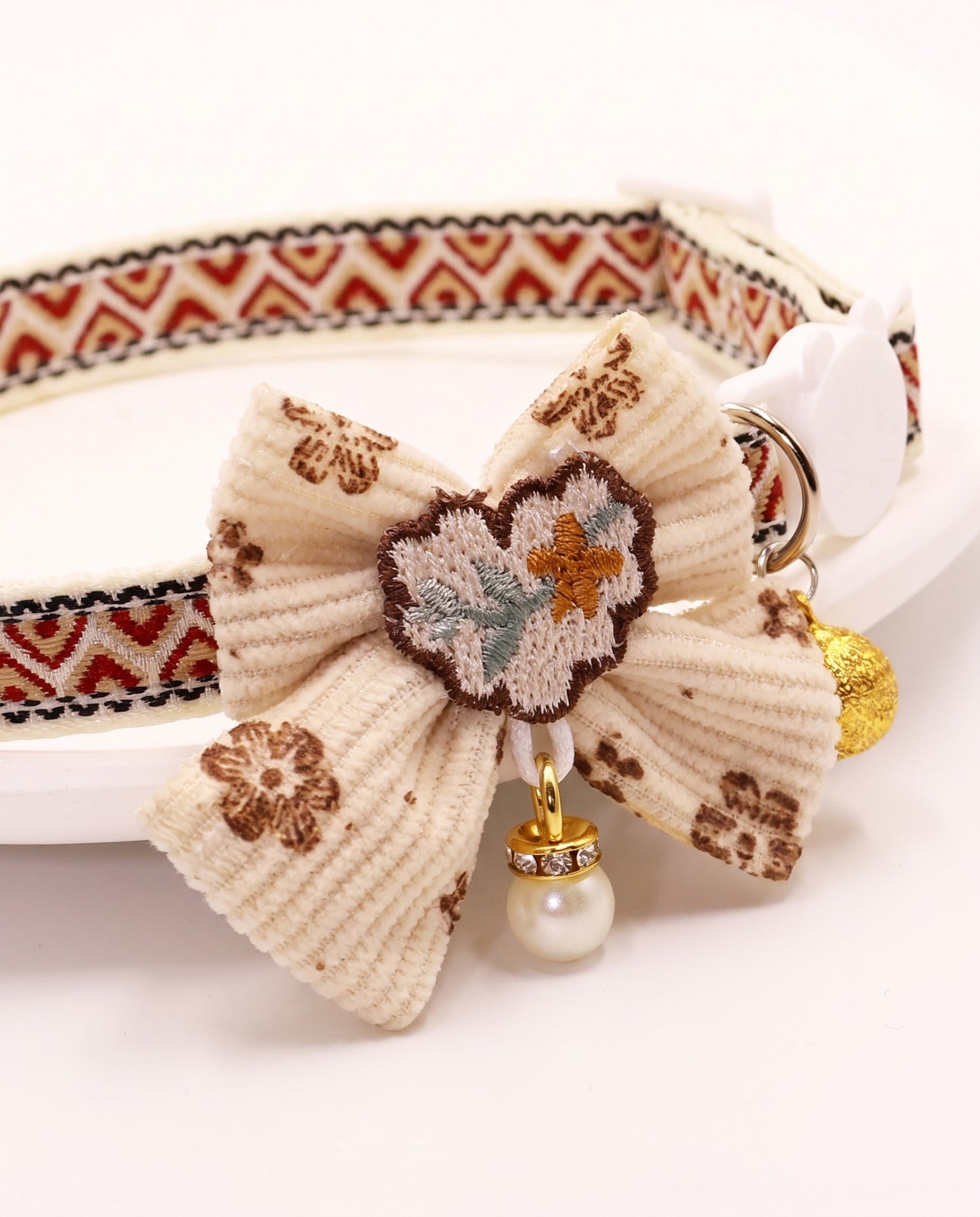 Vintage Cream Bow Pet Collar with Bell Charm