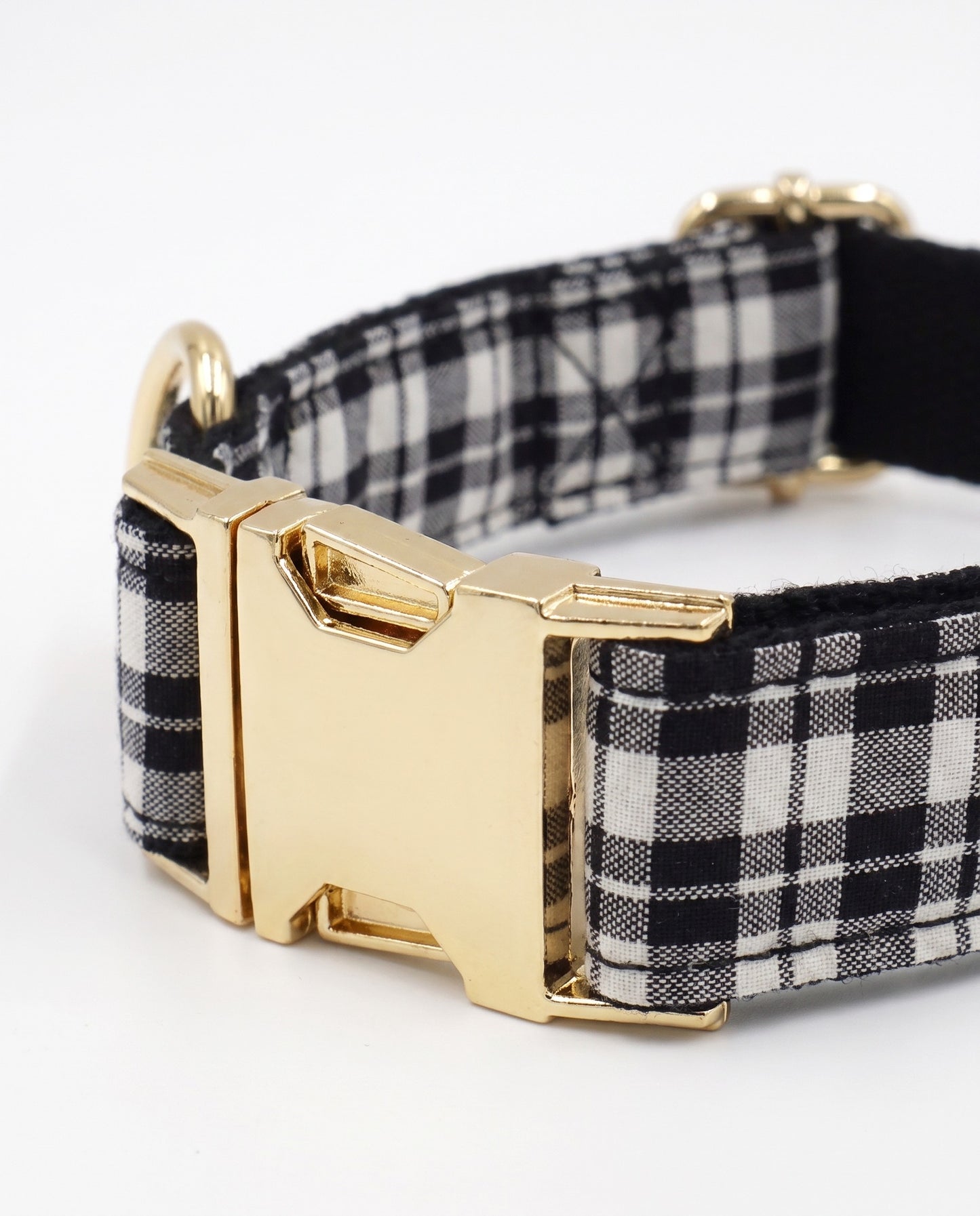 Monochrome Chic Plaid Dog Collar