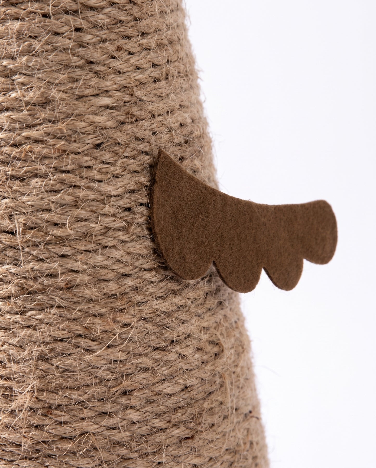 Funny Chicken Sisal Cat Scratching Post with Interactive Design