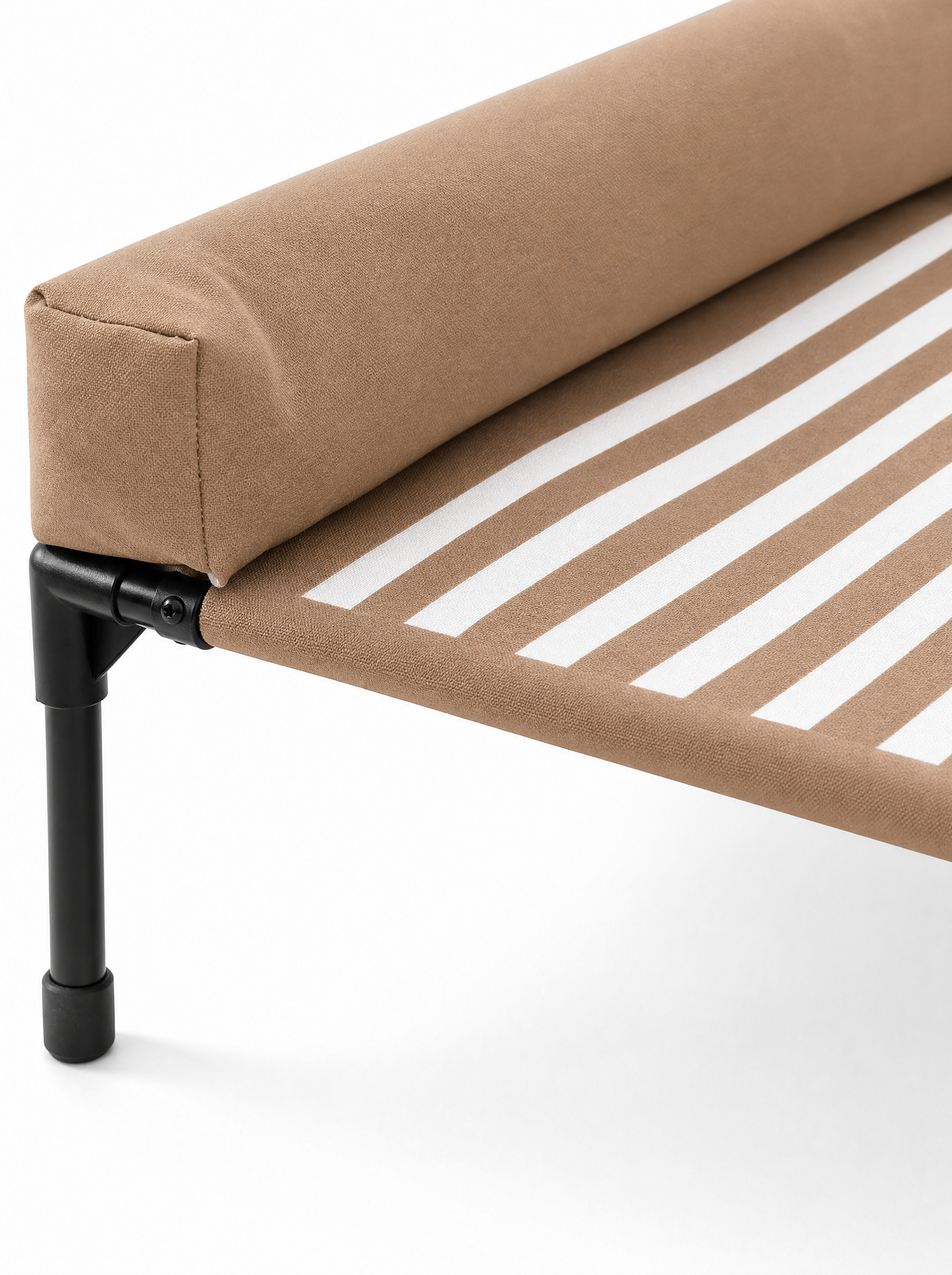 Sandy Stripe Lounge Cot