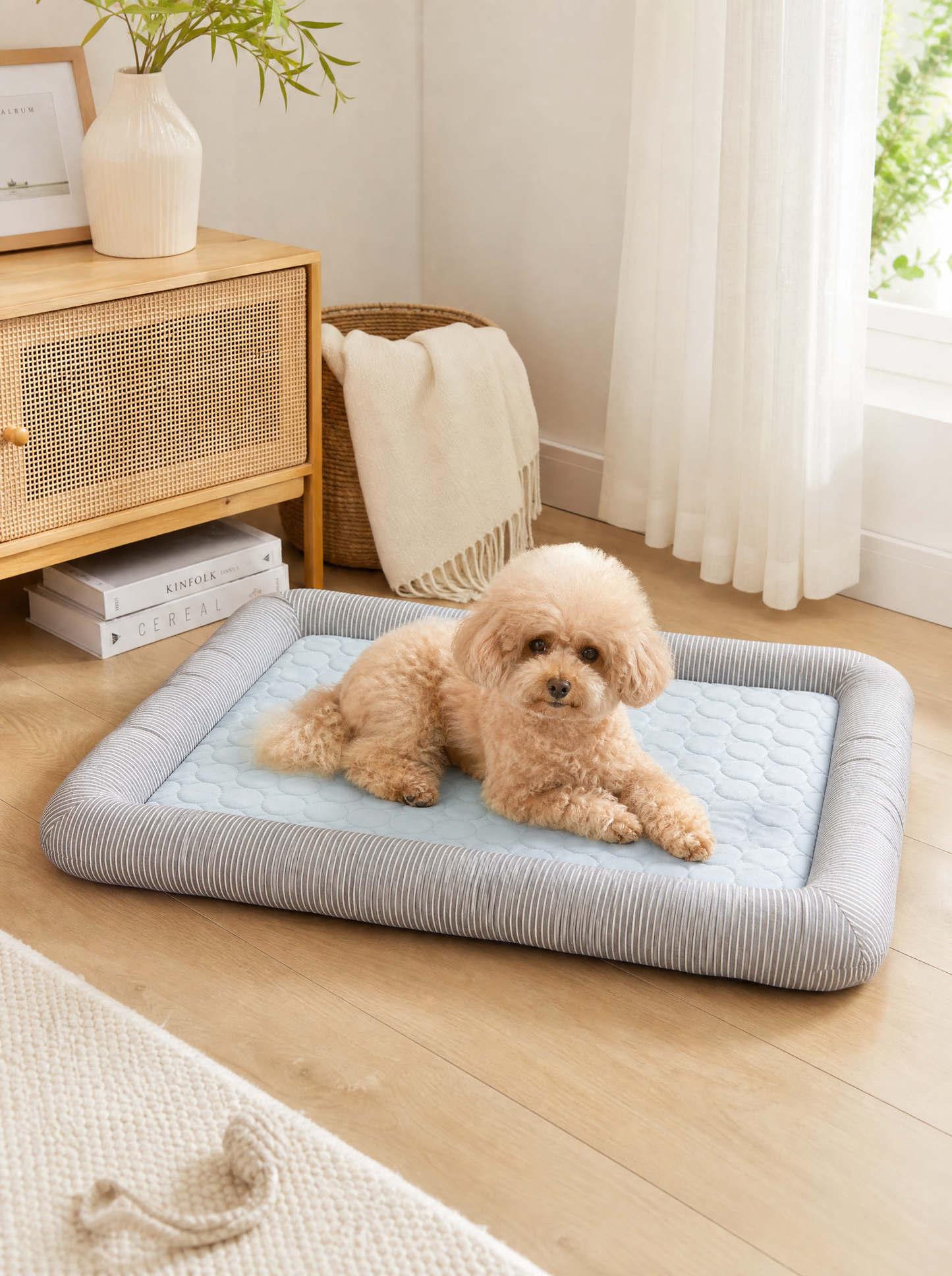 Soft Sky Quilted Lounger